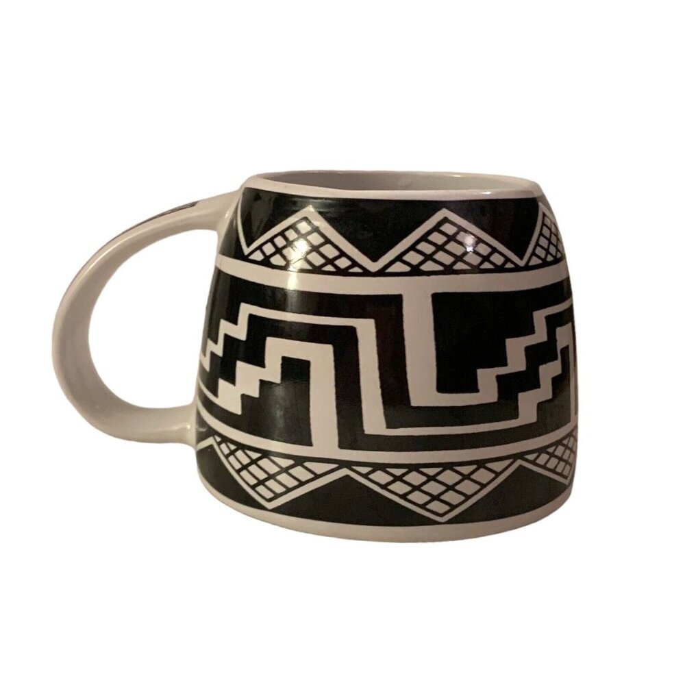 Vintage Mug 12 oz Aztec Geometric Black White The Treasure Chest 3" Tall